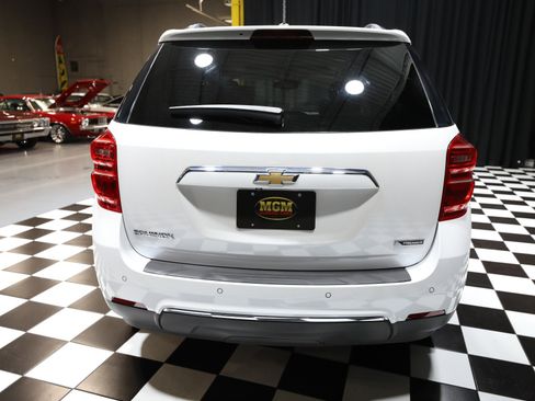 Used 2017 Chevrolet Equinox Premier w/ Enhanced Convenience Package image 15