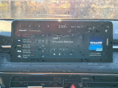 Used 2026 Genesis G70 2.5T image 25