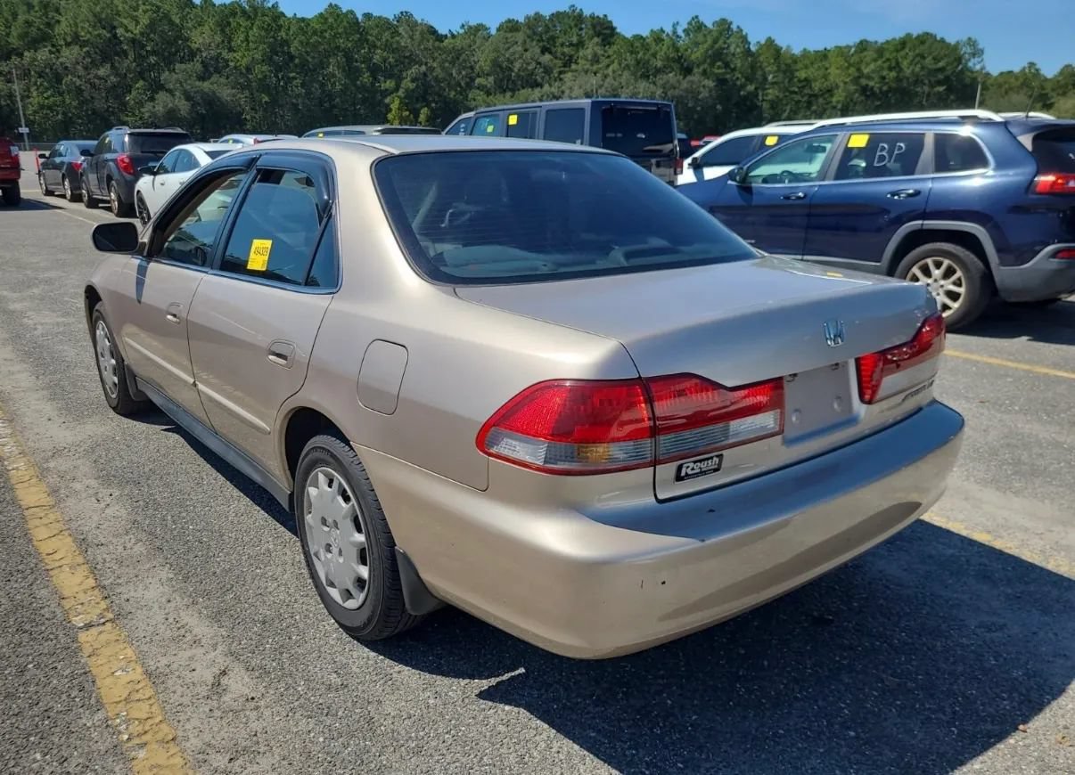 Used 2002 Honda Accord LX image 3