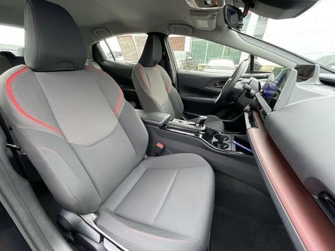 Certified 2024 Toyota Prius Prime SE image 20