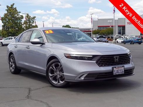 Used 2023 Honda Accord EX image 2