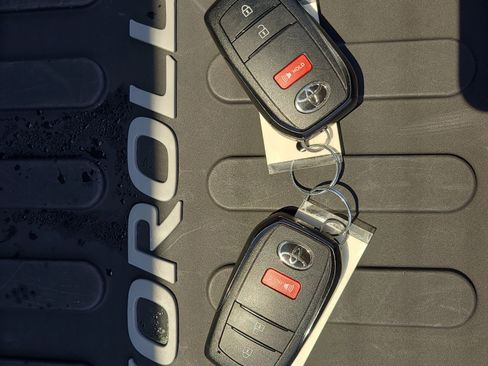 Certified 2023 Toyota Corolla SE FWD image 30