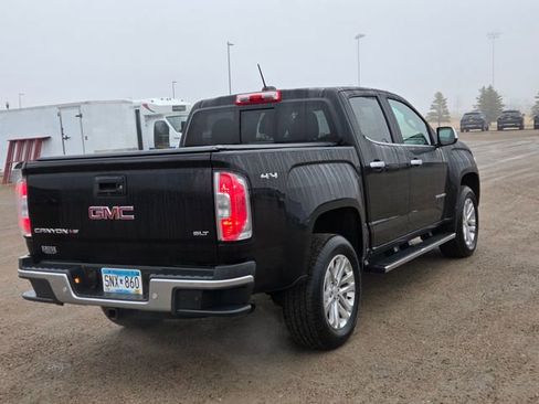 Used 2019 GMC Canyon SLT w/ Driver Alert Package image 3