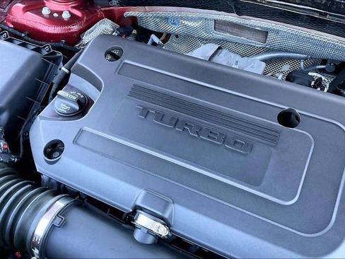 Used 2021 Buick Envision Essence FWD image 35