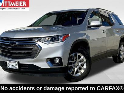 Used 2021 Chevrolet Traverse LT