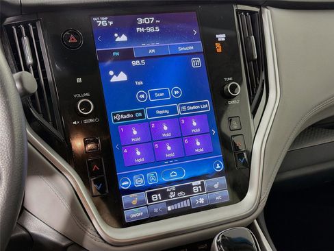 Used 2020 Subaru Outback Premium image 14