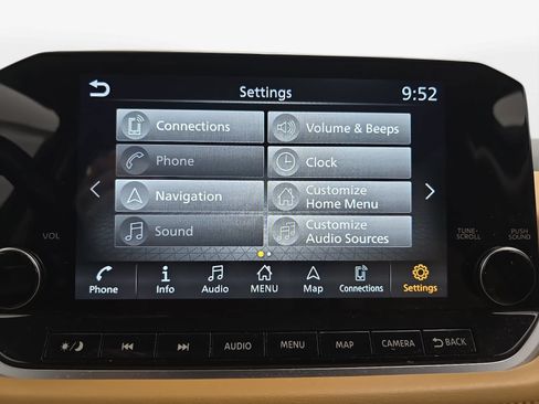 Used 2023 Nissan Rogue Platinum FWD image 18