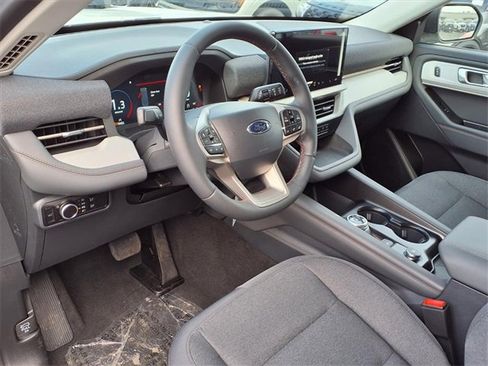 New 2026 Ford Explorer Active image 10
