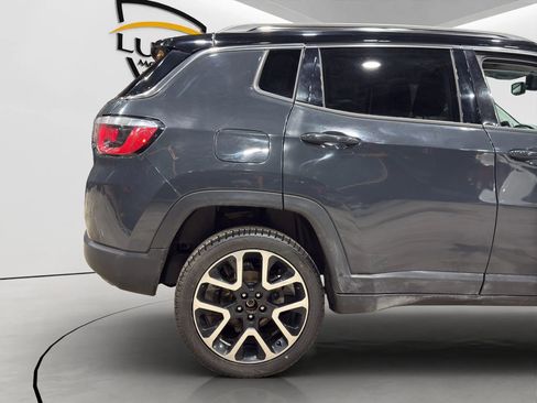 Used 2018 Jeep Compass Limited image 45