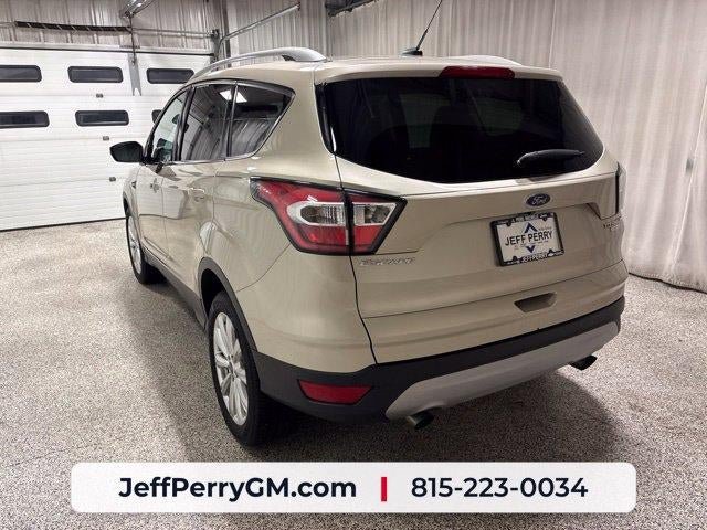 Used 2017 Ford Escape Titanium FWD image 5