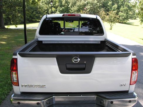 Used 2019 Nissan Frontier SV RWD image 5