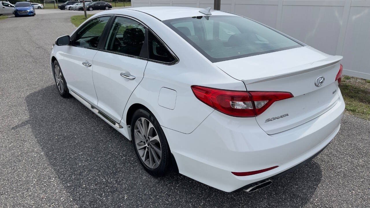 Used 2015 Hyundai Sonata Sport w/ Option Group 03 FWD image 7