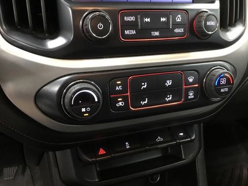 Used 2016 GMC Canyon SLE w/ SLE Convenience Package AWD/4WD image 12