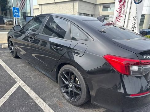 Used 2022 Honda Civic Sport image 5