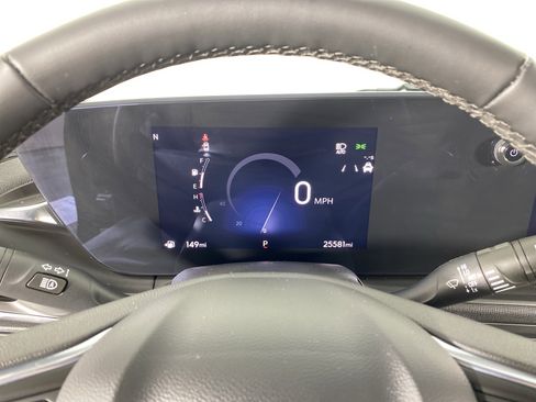 Used 2024 Buick Envista Preferred w/ Convenience I Package image 21