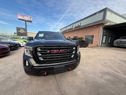 Used 2020 GMC Sierra 1500 AT4 w/ AT4 Premium Package image 11
