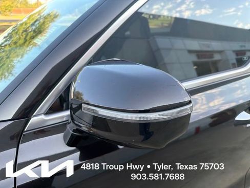 Certified 2022 Kia Telluride SX FWD image 5