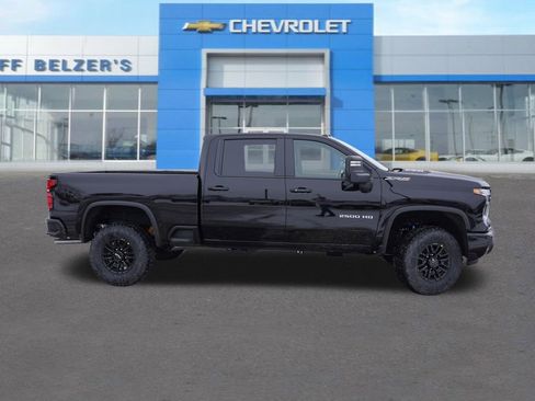 New 2026 Chevrolet Silverado 2500 ZR2 image 2