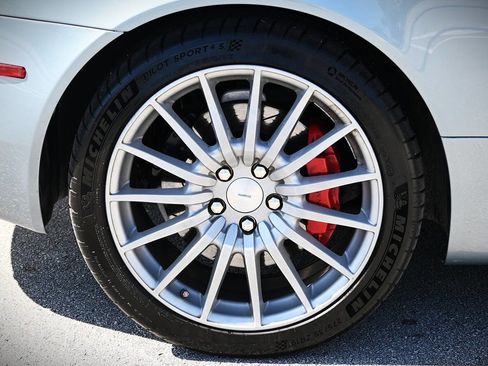 Used 2005 Aston Martin DB9 Volante image 34