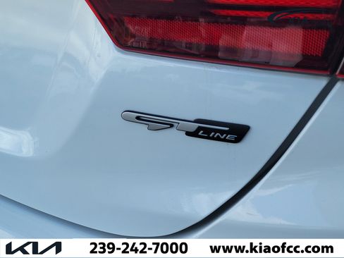 Used 2024 Kia Forte GT-Line image 9