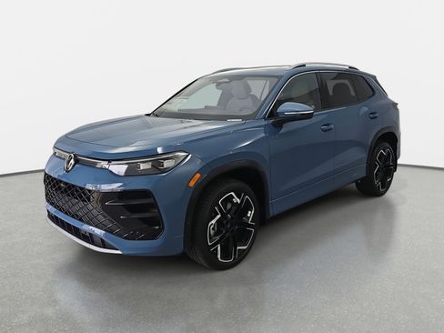 New 2026 Volkswagen Tiguan SEL R-Line image 7