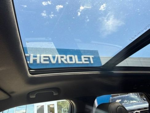Used 2023 Chevrolet TrailBlazer ACTIV w/ Sun and Liftgate Package AWD/4WD image 29