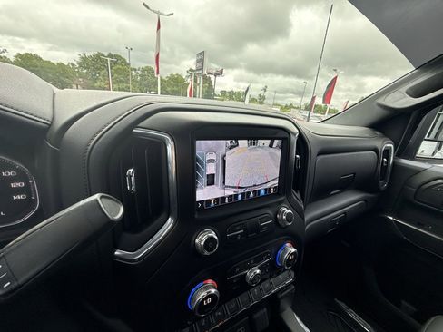 Certified 2020 GMC Sierra 2500 AT4 w/ AT4 Premium Package AWD/4WD image 21