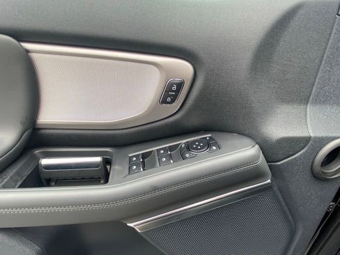 New 2026 Ford Expedition Active image 11