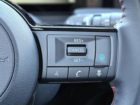 New 2026 Nissan Kicks SR FWD image 17