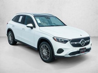 Used 2023 Mercedes-Benz GLC 300 4MATIC video 3