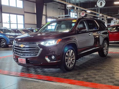 Used 2019 Chevrolet Traverse Premier w/ LPO, Floor Liner Package AWD/4WD image 3