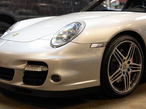 Used 2007 Porsche 911 Turbo image 26