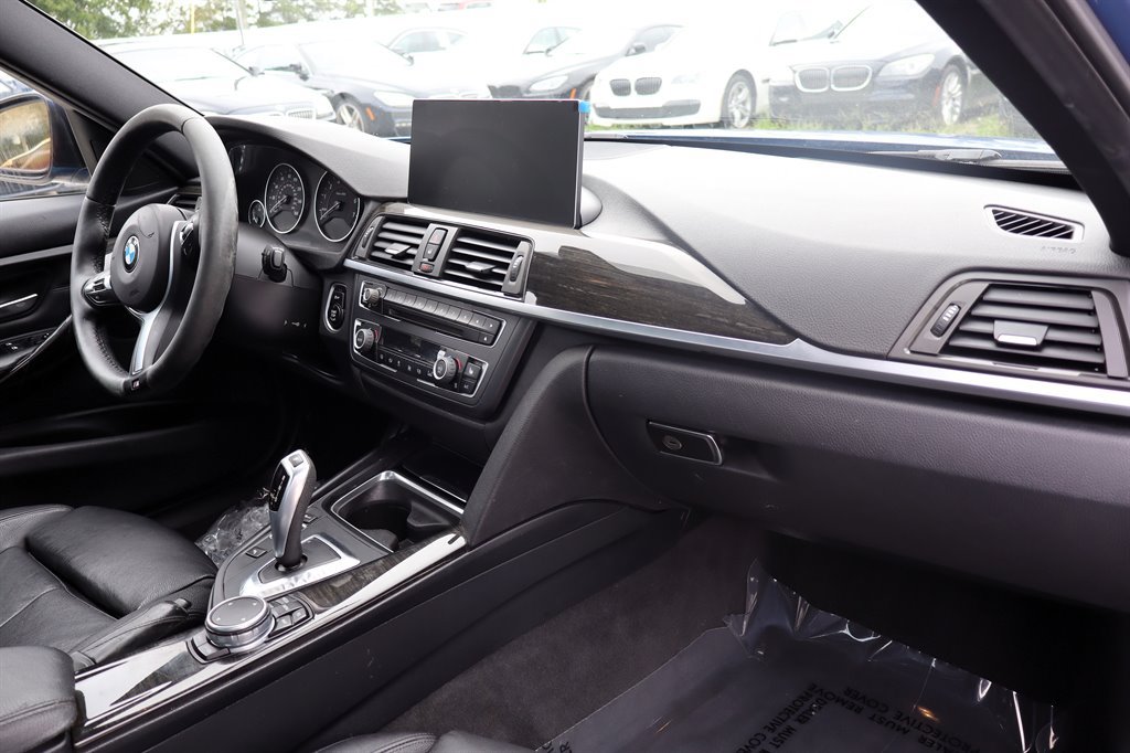 Used 2015 BMW 328i xDrive Sedan AWD/4WD image 18