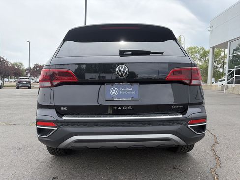 Used 2024 Volkswagen Taos SE AWD/4WD image 6