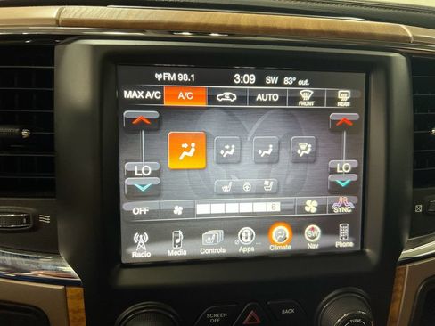 Used 2017 RAM 2500 Limited AWD/4WD image 17