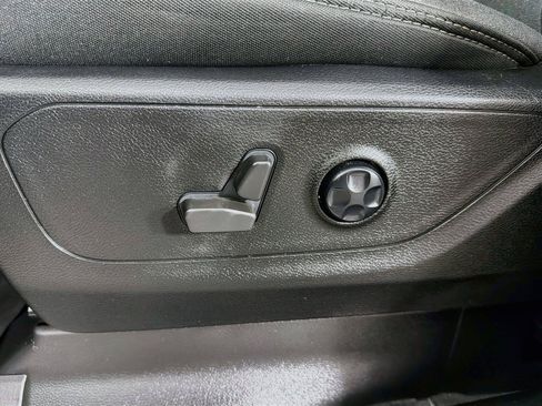 Used 2021 RAM 1500 Big Horn AWD/4WD image 42
