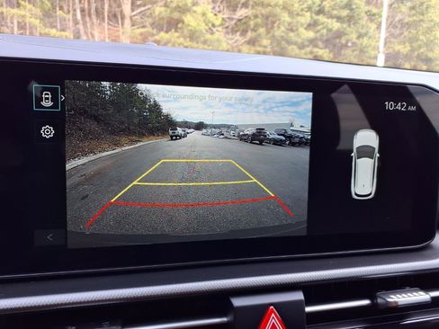 New 2026 Kia Sportage LX image 10