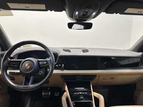 Certified 2024 Porsche Cayenne S image 25