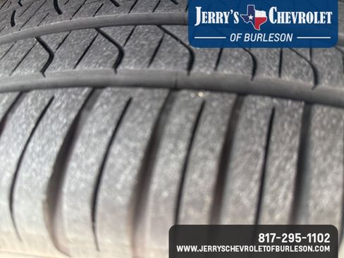Used 2019 Ford Edge ST w/ Equipment Group 401A AWD/4WD image 9