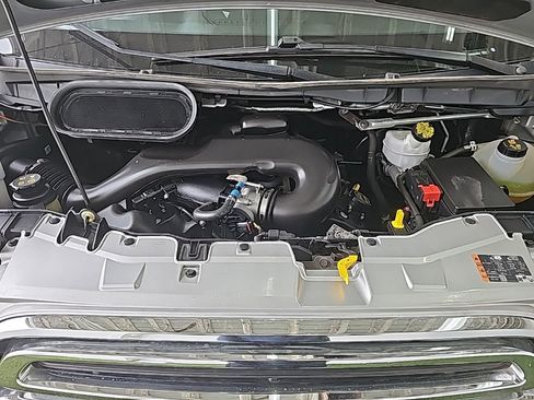 Used 2019 Ford Transit 150 XLT image 24