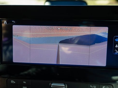 Used 2025 Mercedes-Benz Sprinter 2500 image 18