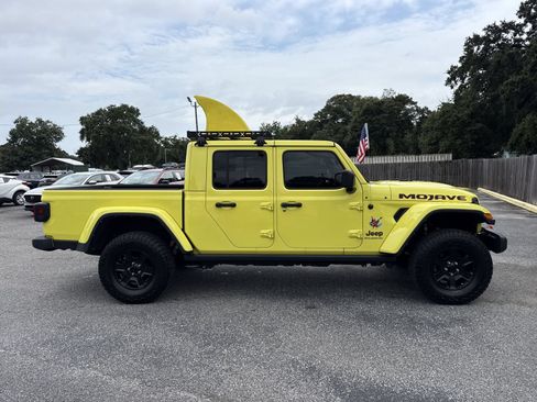 Used 2023 Jeep Gladiator Mojave w/ Trailer Tow Package AWD/4WD image 6