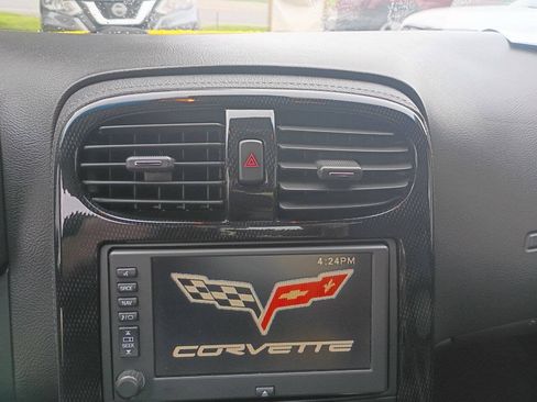 Used 2008 Chevrolet Corvette Convertible w/ Preferred Equipment Group RWD image 29