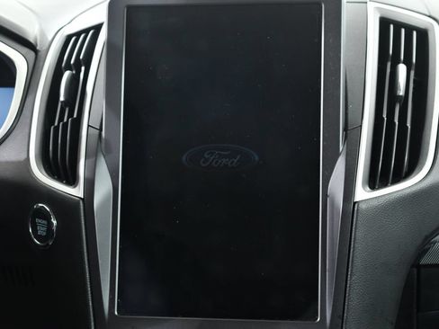 Used 2021 Ford Edge SEL w/ Convenience Package AWD/4WD image 9