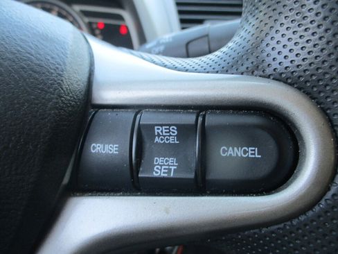 Used 2010 Honda Civic LX image 30