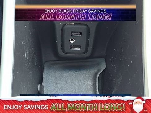 Used 2020 Chevrolet Bolt LT image 27