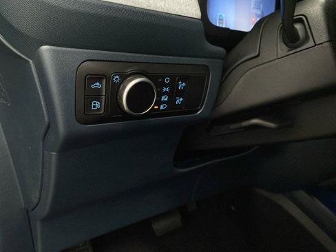 New 2025 Ford Maverick XLT w/ XLT Luxury Package image 17