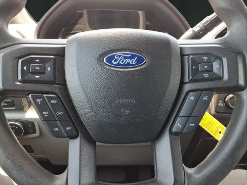 Used 2019 Ford F250 XLT w/ XLT Premium Package AWD/4WD image 21