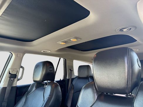 Used 2017 Buick Enclave Leather AWD/4WD image 21