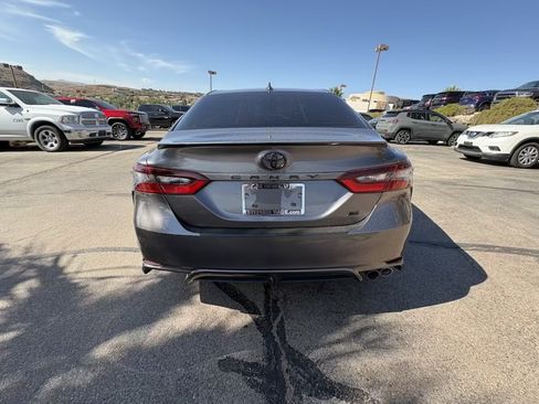 Used 2024 Toyota Camry SE FWD image 4